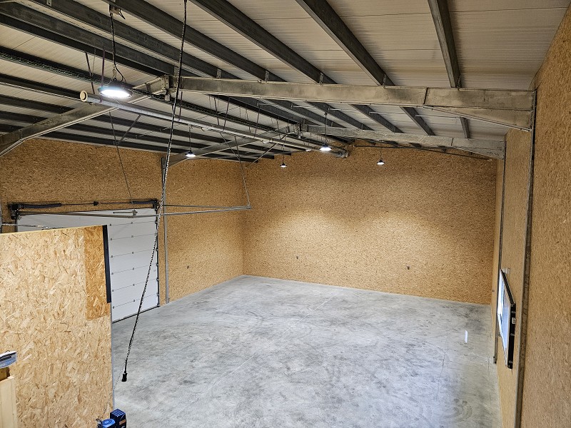 Local d'activité à louer - 380.0 m2 - 44 - Loire-Atlantique