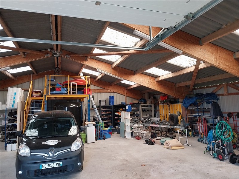 Local d'activité à louer - 233.0 m2 - 44 - Loire-Atlantique