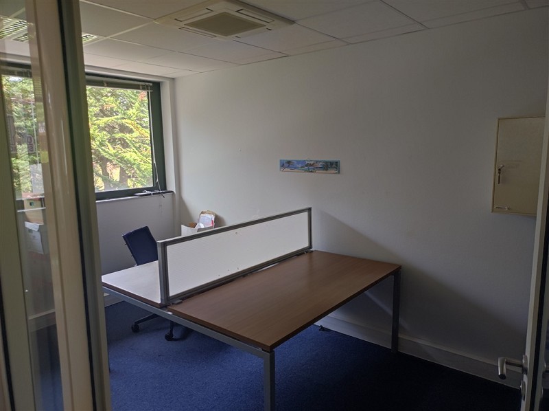 Bureaux à louer - 129.0 m2 - 44 - Loire-Atlantique