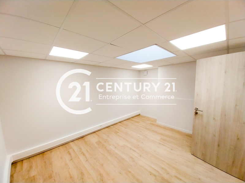 Tous commerces à louer - 150.0 m2 - 44 - Loire-Atlantique