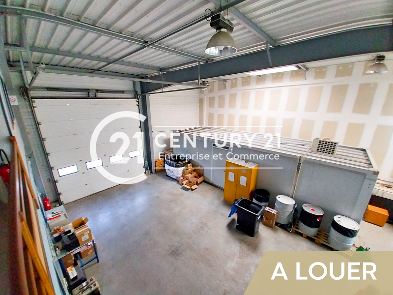 Local d'activité à louer - 325.0 m2 - 44 - Loire-Atlantique