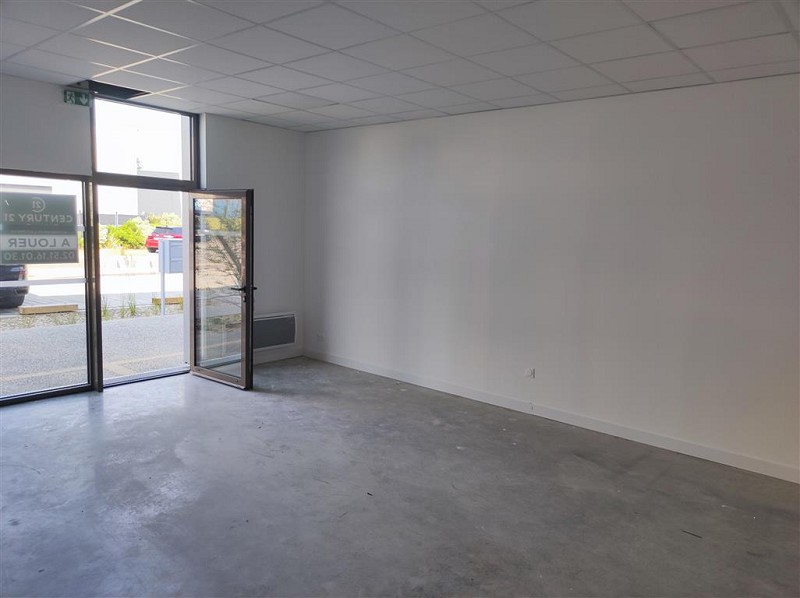 Agrandir la photo Local d'activité à louer - 171.0 m2 - 44 - Loire-Atlantique