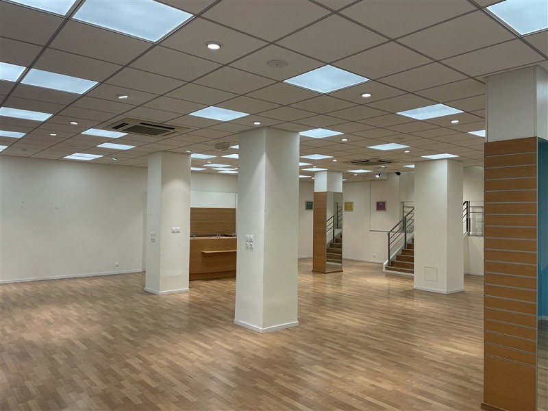 Agrandir la photo Tous commerces à louer - 215.0 m2 - 44 - Loire-Atlantique