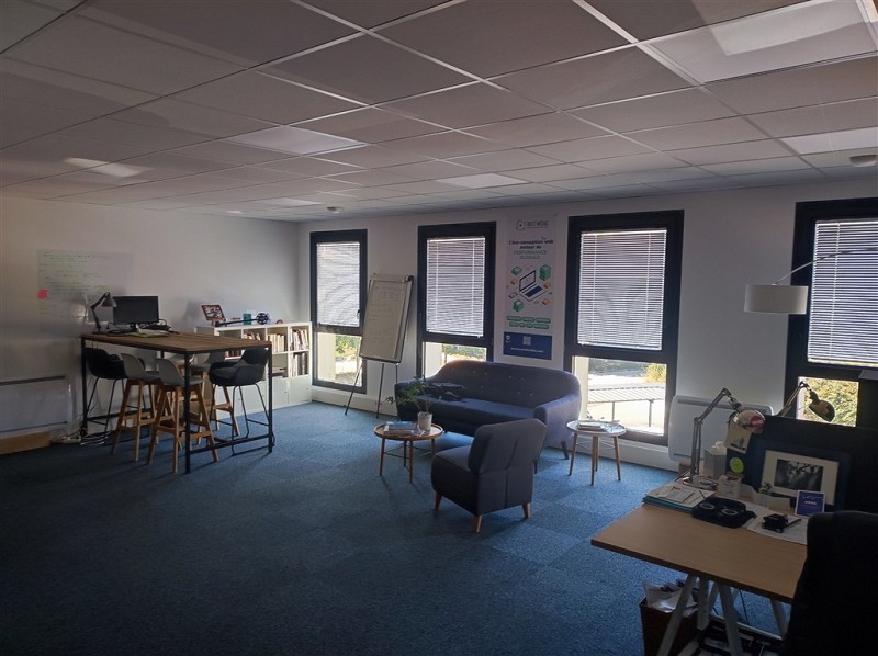 Agrandir la photo Bureaux à vendre - 57.0 m2 - 44 - Loire-Atlantique