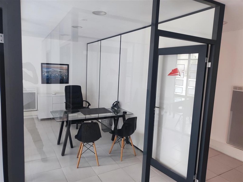 Agrandir la photo Tous commerces à louer - 87.0 m2 - 44 - Loire-Atlantique