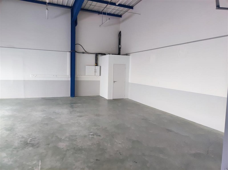 Agrandir la photo Local d'activité à louer - 266.0 m2 - 44 - Loire-Atlantique