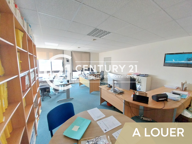 Bureaux à louer - 412.0 m2 - 44 - Loire-Atlantique