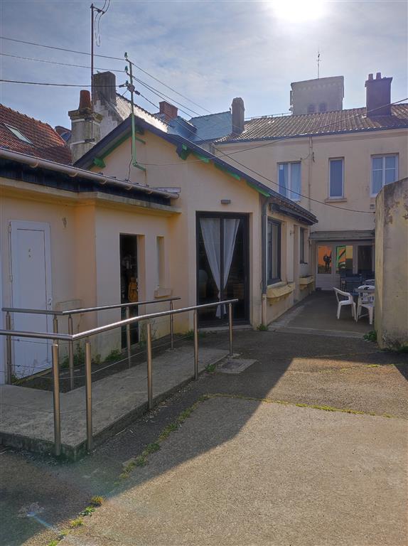 Agrandir la photo Bar à vendre - 667.0 m2 - 44 - Loire-Atlantique