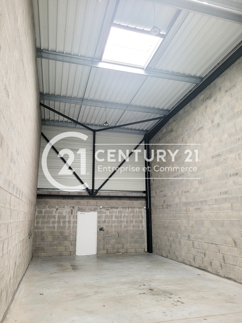 Local d'activité à louer - 124.0 m2 - 44 - Loire-Atlantique