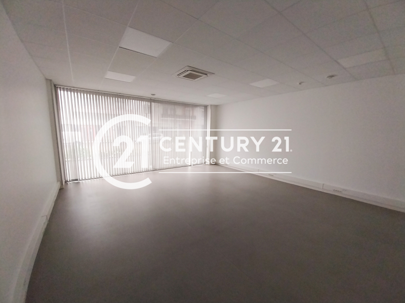 Tous commerces à louer - 251.0 m2 - 44 - Loire-Atlantique