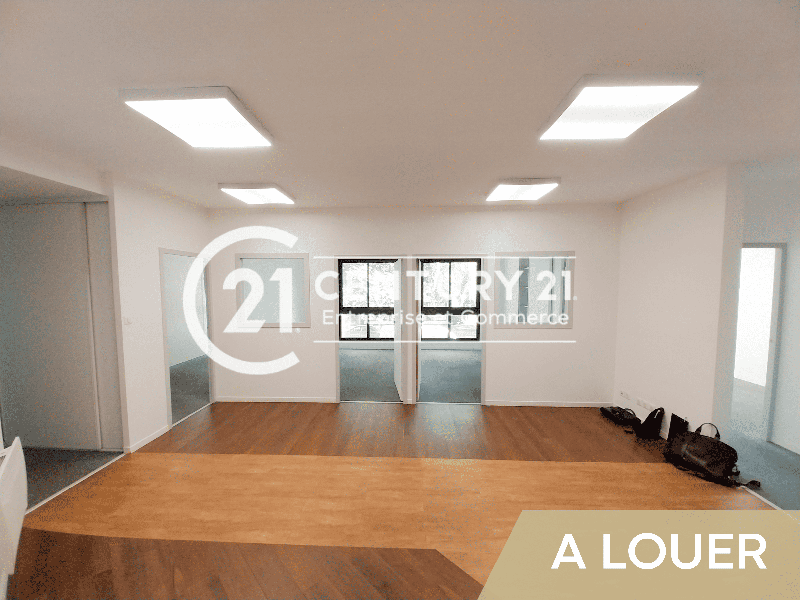 Bureaux à louer - 124.0 m2 - 44 - Loire-Atlantique