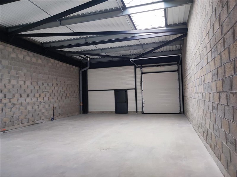 Agrandir la photo Local d'activité à vendre - 150.0 m2 - 44 - Loire-Atlantique
