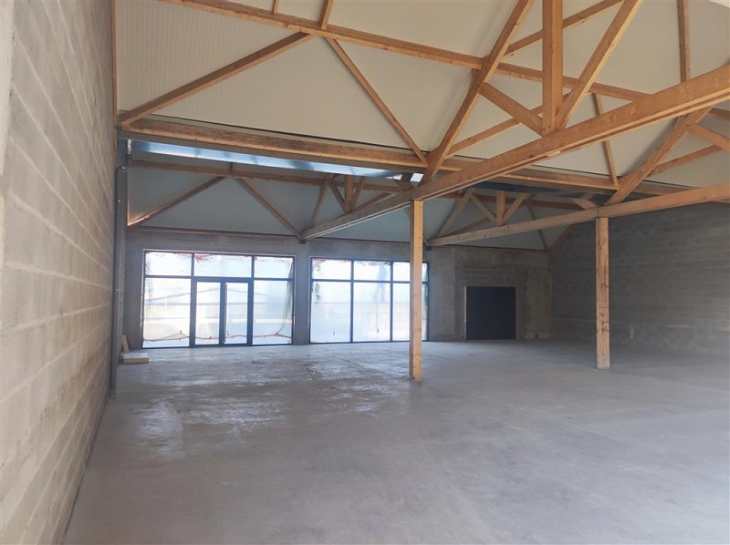 Agrandir la photo Tous commerces à louer - 390.0 m2 - 44 - Loire-Atlantique