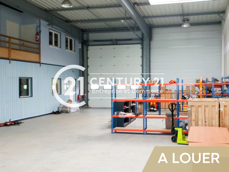 Local d'activité à louer - 325.0 m2 - 44 - Loire-Atlantique