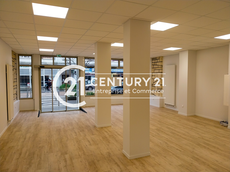 Tous commerces à louer - 150.0 m2 - 44 - Loire-Atlantique