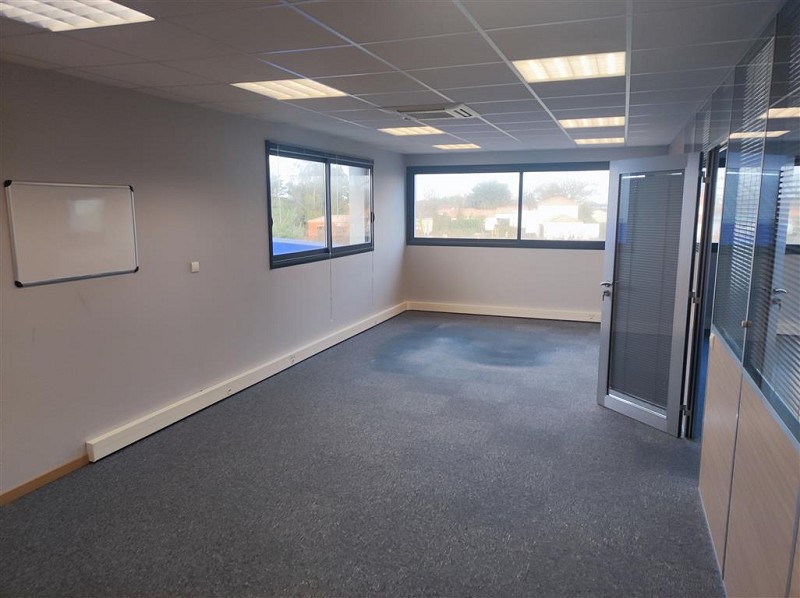 Agrandir la photo Bureaux à louer - 84.0 m2 - 44 - Loire-Atlantique