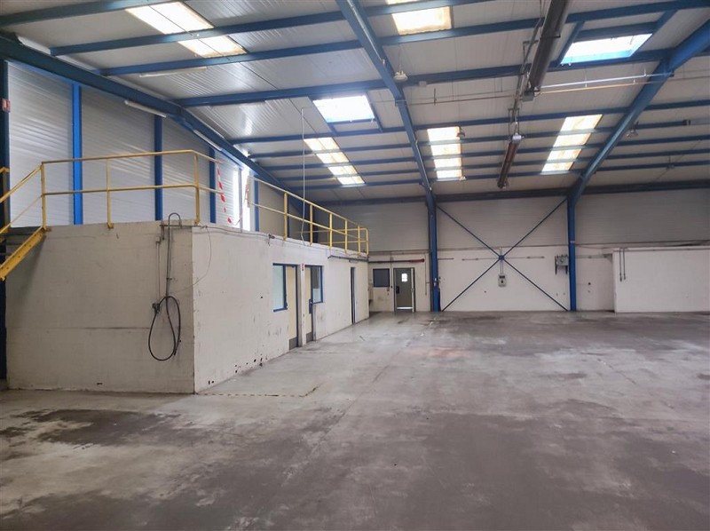 Agrandir la photo Local d'activité à louer - 960.0 m2 - 44 - Loire-Atlantique