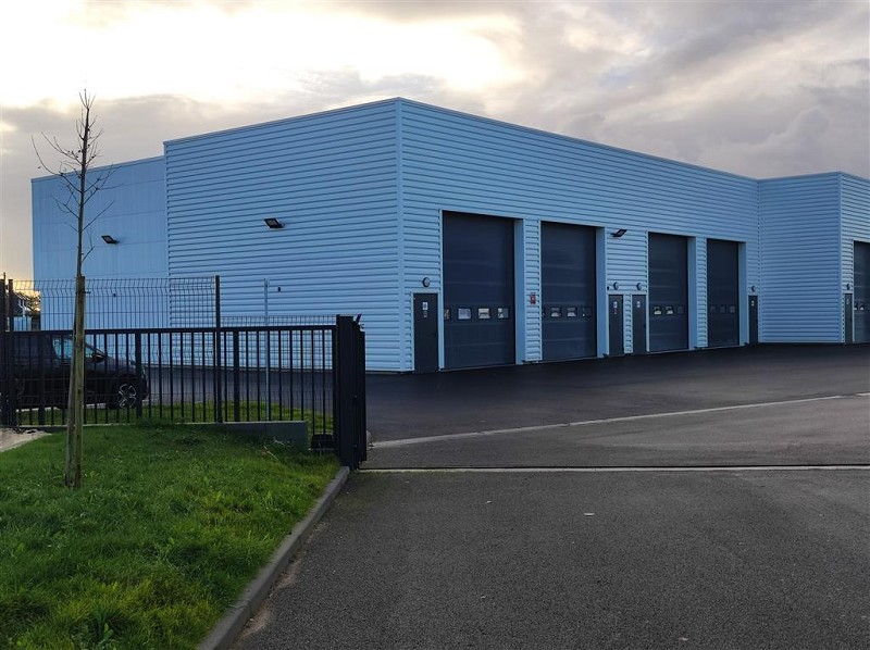 Agrandir la photo Local d'activité à vendre - 144.0 m2 - 44 - Loire-Atlantique