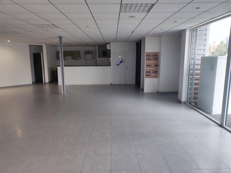 Bureaux à louer - 310.0 m2 - 44 - Loire-Atlantique