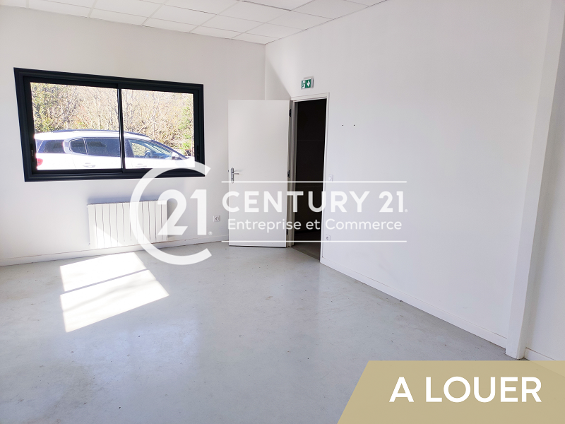 Local d'activité à louer - 140.0 m2 - 44 - Loire-Atlantique