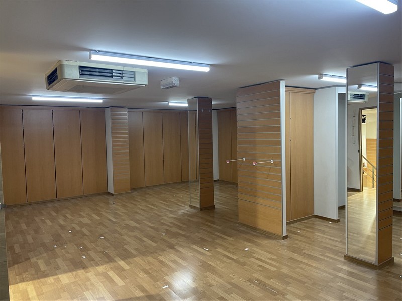 Agrandir la photo Tous commerces à louer - 215.0 m2 - 44 - Loire-Atlantique